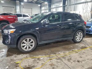 Mitsubishi Outlander ES 2.0L 4 2015