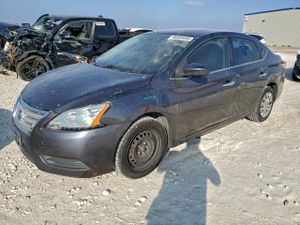 Nissan Sentra S 1.8L 4 2015