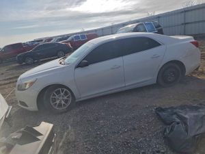 Chevrolet Malibu LS 2.5L 4 2013