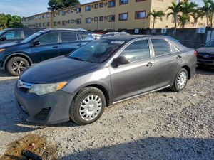 Toyota Camry L 2.5L 4 2014
