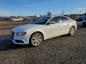 Audi A4 PREMIUM 2.0L 4 2010