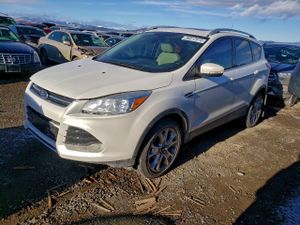 Ford Escape TITANIUM 2.0L 4 2014