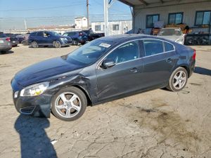 Volvo S60 T5 2.4L 5 2012