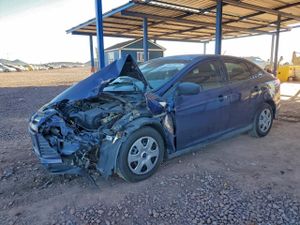 Ford Focus S 2.0L 4 2012