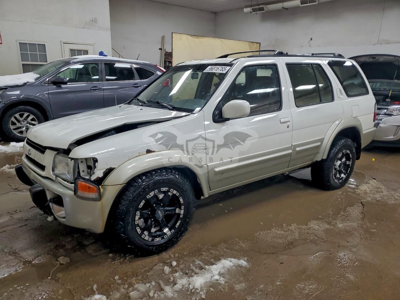 Infiniti QX4 3.3L 6 1997
