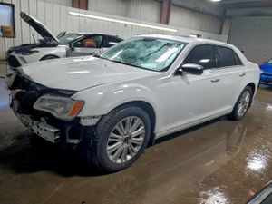 Chrysler 300C 5.7L 8 2013