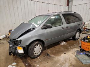 Toyota Sienna LE 3.0L 6 2000