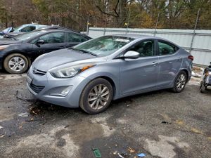 Hyundai Elantra SE 1.8L 4 2015