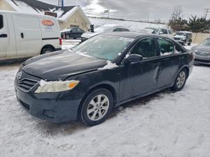 Toyota Camry BASE 2.5L 4 2011