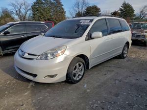 Toyota Sienna XLE 3.5L 6 2008