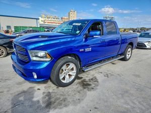 RAM 1500 SPORT 5.7L 8 2014