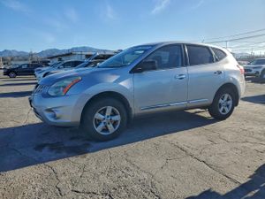 Nissan Rogue S 2.5L 4 2012