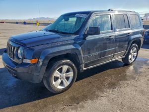 Jeep Patriot LATITUDE 2.4L 4 2015