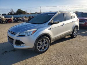 Ford Escape TITANIUM 2.0L 4 2014