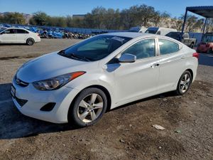 Hyundai Elantra GLS 1.8L 4 2013
