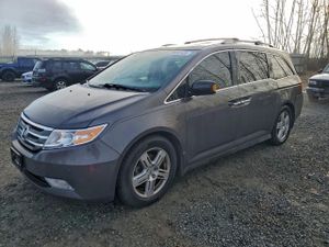 Honda Odyssey TOURING 3.5L 6 2013