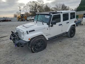 Jeep Wrangler SAHARA 3.6L 6 2015