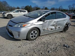 Toyota Prius 1.8L 4 2015