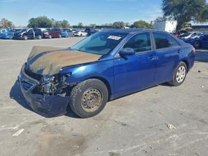 Toyota Camry BASE 2.5L 4 2011