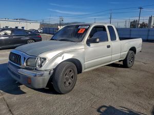 Toyota Tacoma XTRACAB 2.4L 4 2001