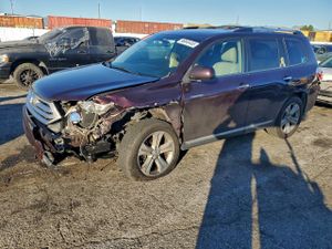 Toyota Highlander LIMITED 3.5L 6 2013