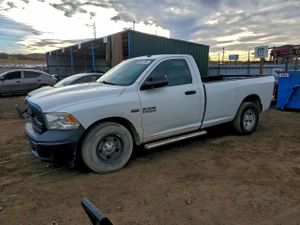 RAM 1500 ST 5.7L 8 2014