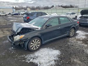 Toyota Avalon BASE 3.5L 6 2012