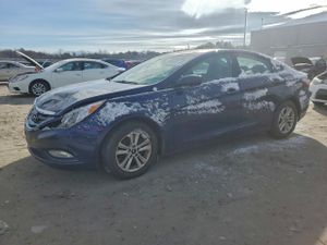 Hyundai Sonata GLS 2.4L 4 2013