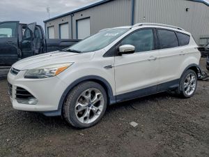 Ford Escape TITANIUM 2.0L 4 2015