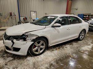 Volkswagen Passat SE 2.5L 5 2012