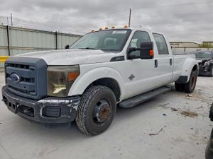Ford F-350 SUPER DUTY 6.7L 8 2015