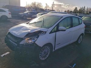 Ford C-series SE 2.0L 4 2015