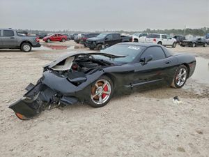 Chevrolet Corvette 5.7L 8 2004