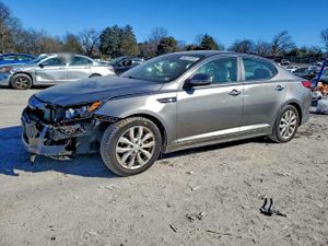 Kia Optima LX 2.4L 4 2015