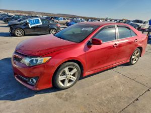 Toyota Camry BASE 2.5L 4 2012