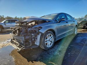 Ford Fusion SE 2.5L 4 2014