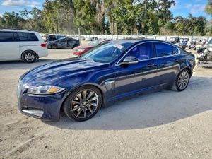 Jaguar XF 2.0T PREMIUM 2.0L 4 2015
