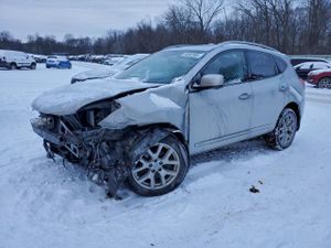 Nissan Rogue S 2.5L 4 2012
