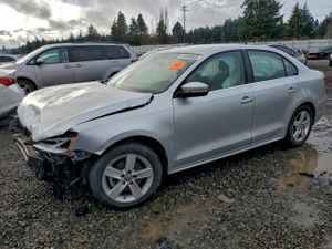 Volkswagen Jetta TDI 2.0L 4 2014