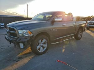 RAM 1500 ST 5.7L 8 2013