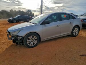 Chevrolet Cruze LS 1.8L 4 2012