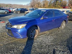 Toyota Camry LE 2.5L 4 2015