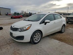 Kia Rio LX 1.6L 4 2013