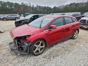 Ford Focus TITANIUM 2.0L 4 2012