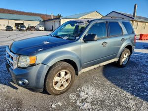 Ford Escape XLT 3.0L 6 2010