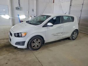 Chevrolet Aveo (Sonic) LT 1.8L 4 2012