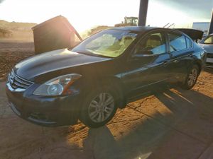 Nissan Altima BASE 2.5L 4 2011