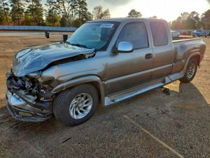 Chevrolet Silverado 1500 C1500 5.3L 8 2001