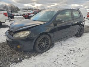 Volkswagen Golf 2.0L 4 2011