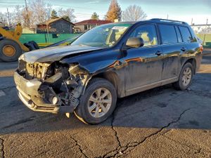 Toyota Highlander BASE 3.5L 6 2012